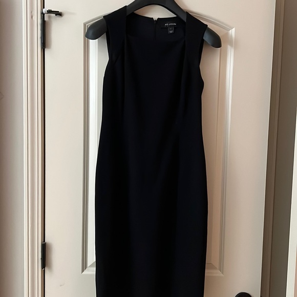 St. John Dresses & Skirts - St. John Dress